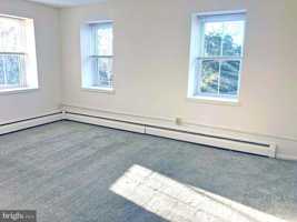 featured image of 923 Washington St #304