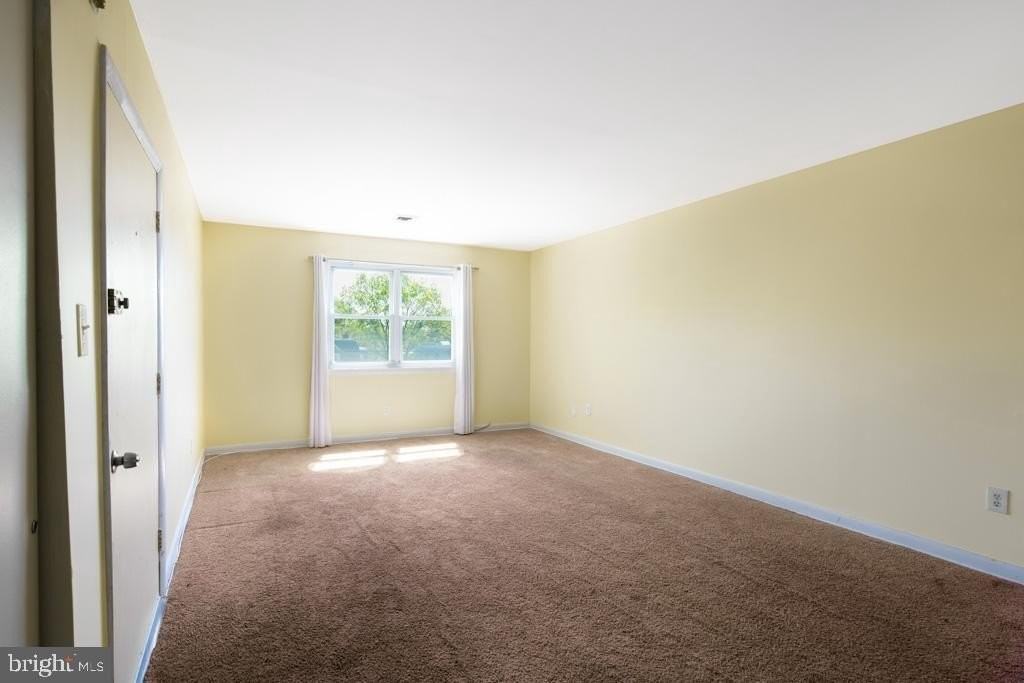 330 Hermitage St #2 - Photo 7 of 22
