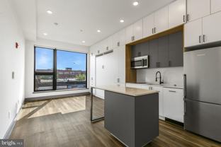 1935 E Hazzard St #401 - Photo 1 of 1