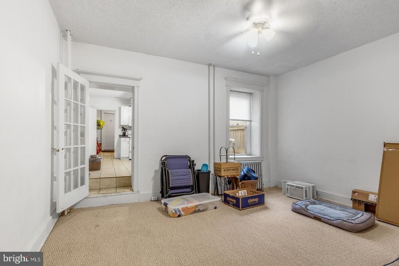 218 Grape St - Photo 7 of 27