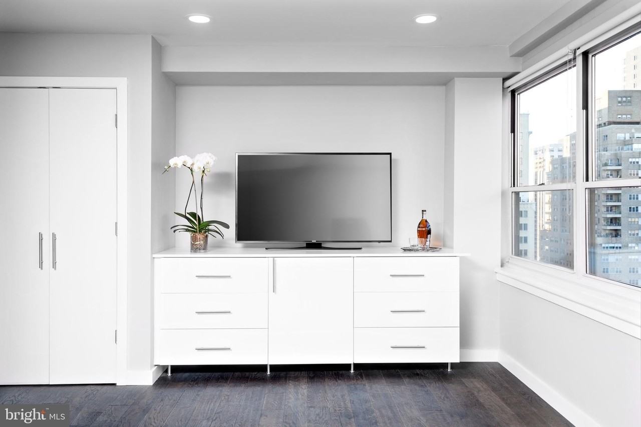 1810 Rittenhouse Sq #2102