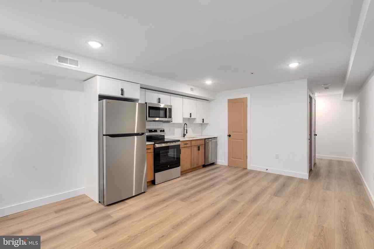 2502 N 10th St #2 - Photo 2 of 9