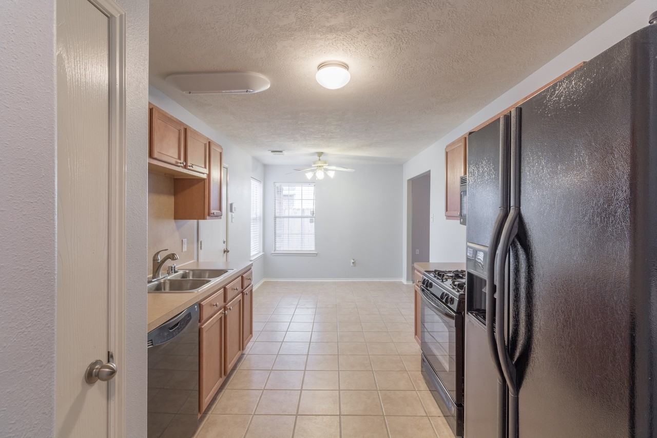 13507 Misty Sands Ln #1 - Photo 3 of 5