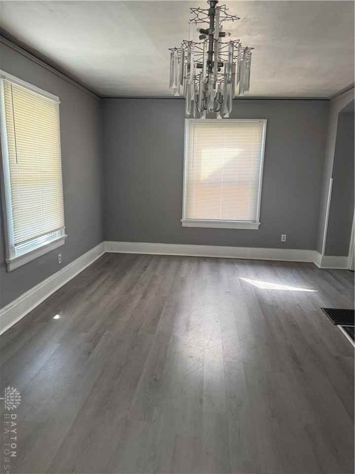 47 Leroy St - Photo 2 of 8