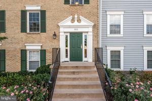 featured image of 103 Fort Evans Rd Se #B