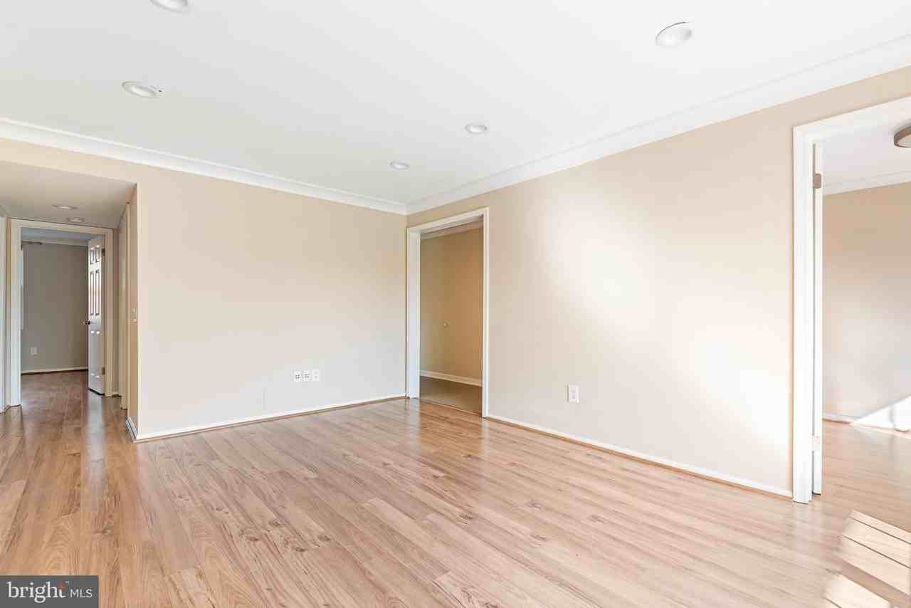 103 Fort Evans Rd Se #B - Photo 4 of 26