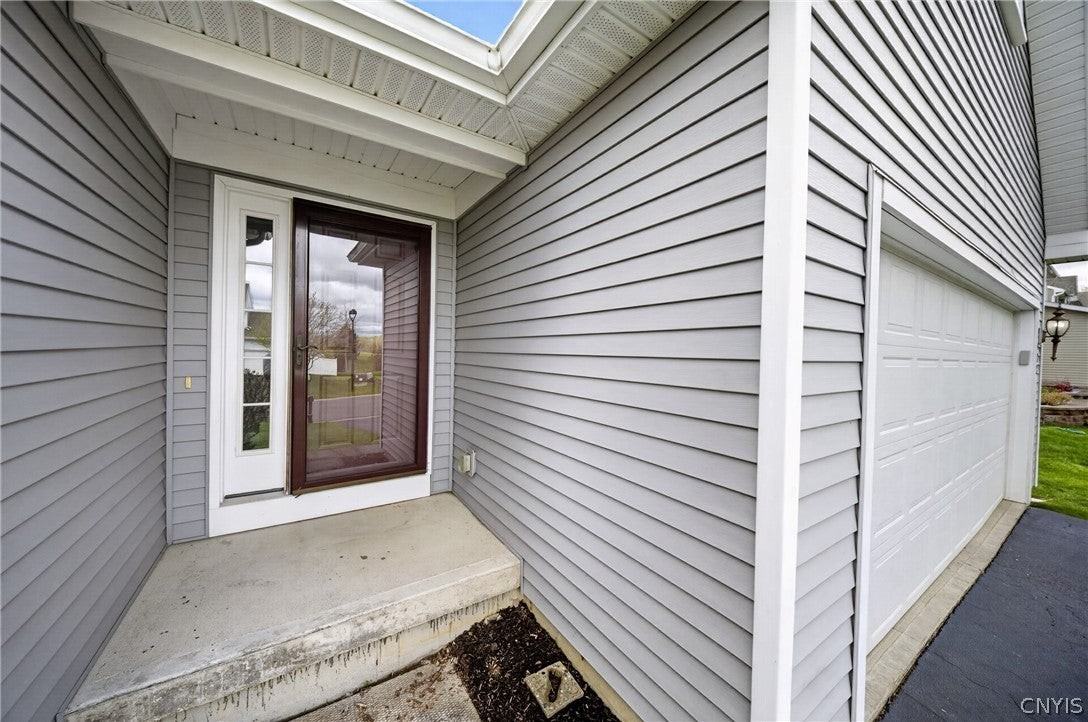 5472 Alfreton Dr - Photo 3 of 25