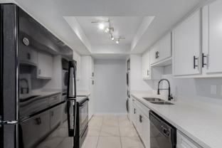 10444 N 69th St Apt 206 - Photo 1 of 1