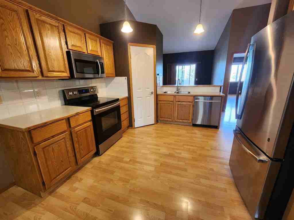 95 Brent Blvd #206 - Photo 4 of 28