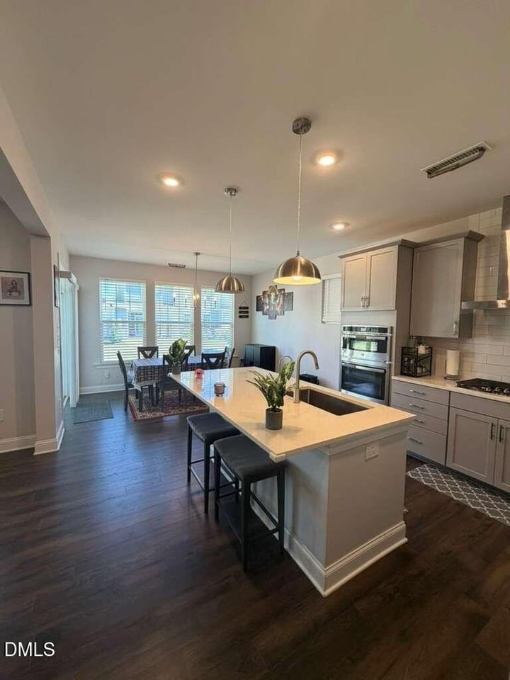 503 Ressler St - Photo 5 of 38