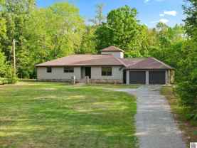 2510 Lov Flo Station Rd E - Photo 1 of 1