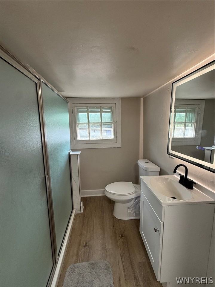 579 Crescent Ave - Photo 3 of 5