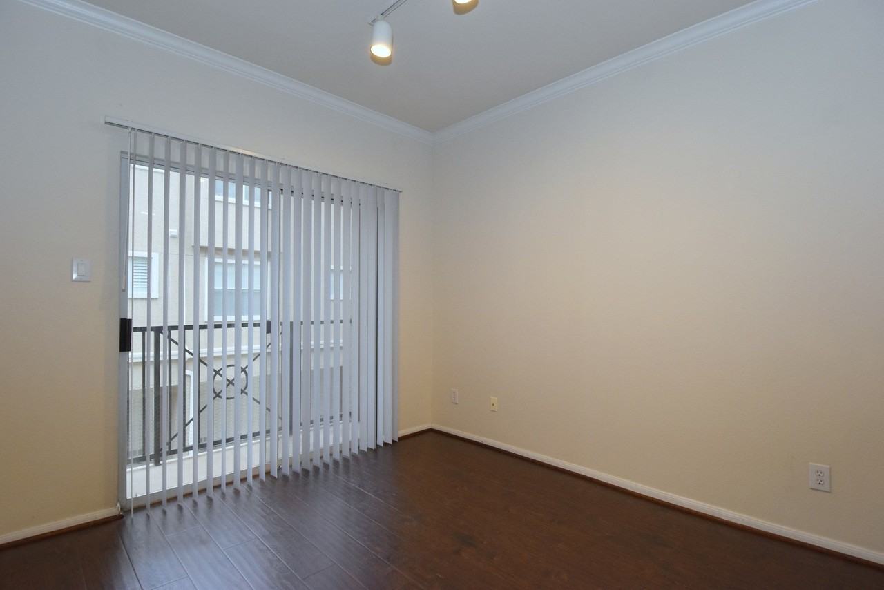 12707 Boheme Dr - Photo 7 of 25
