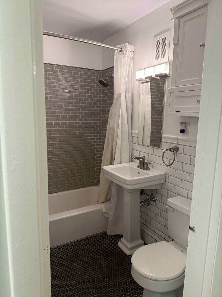 5 Linda Ln #1 - Photo 7 of 11
