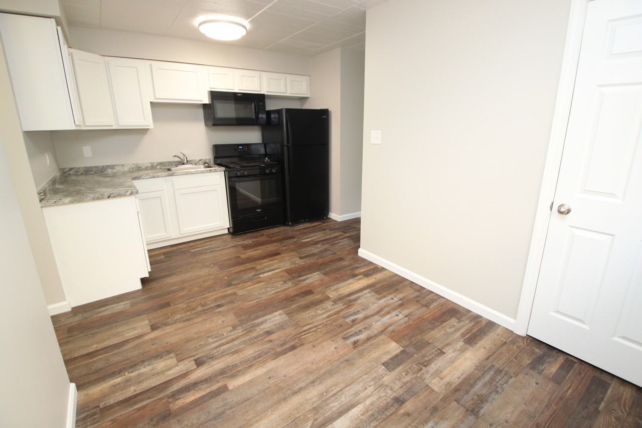 444 Orchard AvenueApt. 1 #1 - Photo 2 of 9
