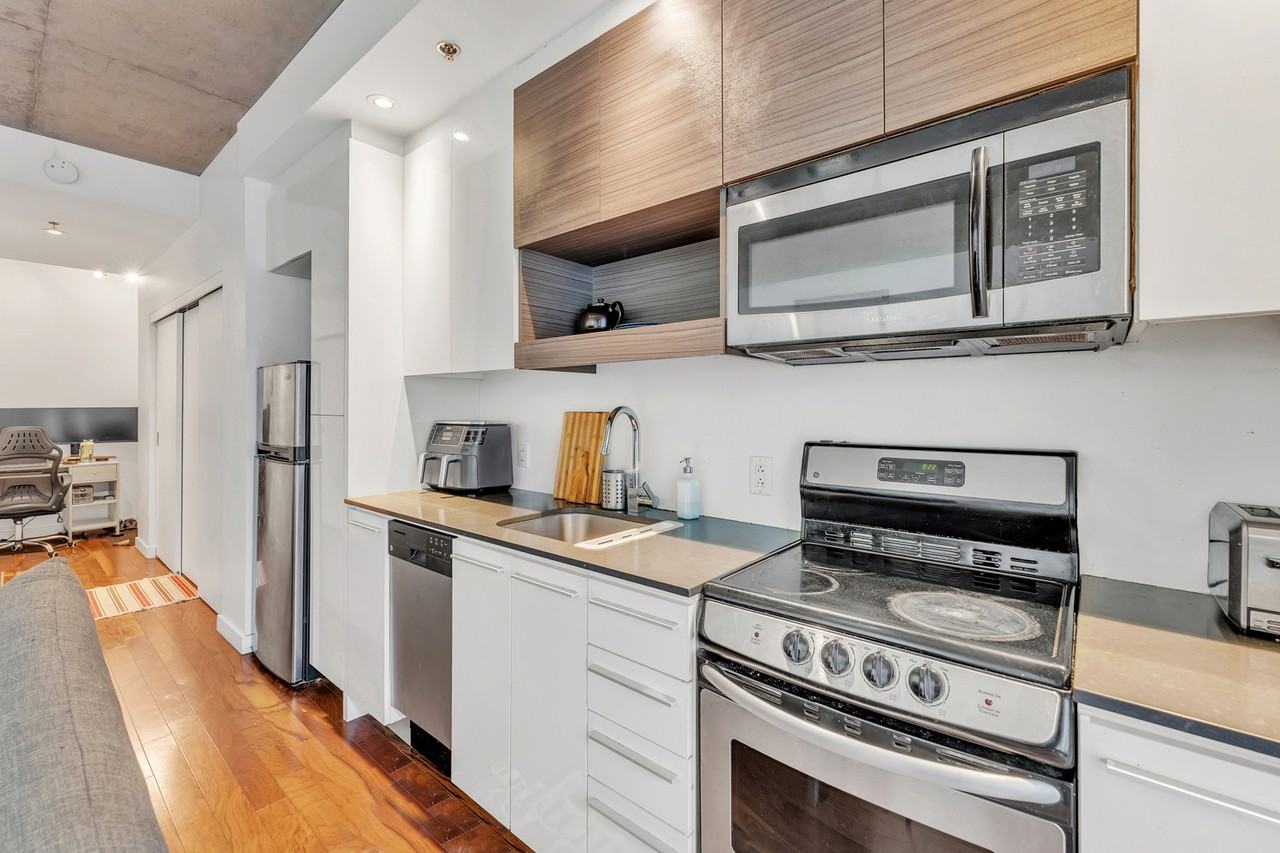 71 Rue Duke #310 - Photo 5 of 16