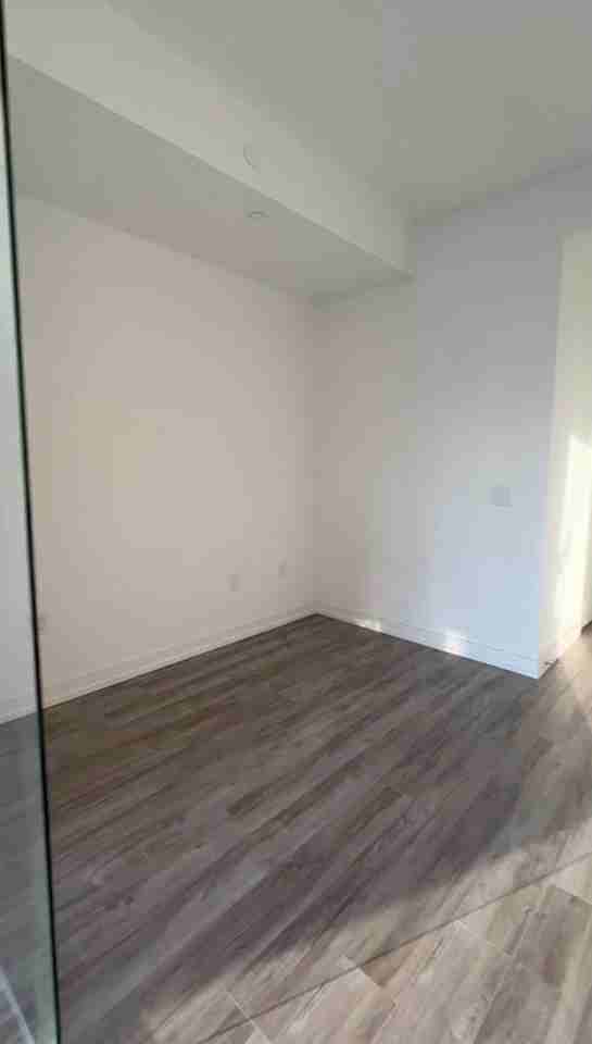 77 Shuter Street - Photo 6 of 30