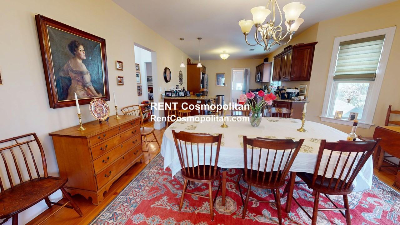 27 Melrose St #2 - Photo 3 of 16