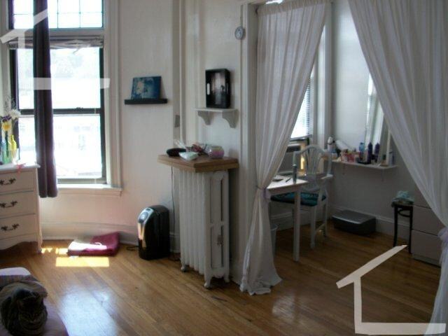 Beacon St #2 - Photo 7 of 9