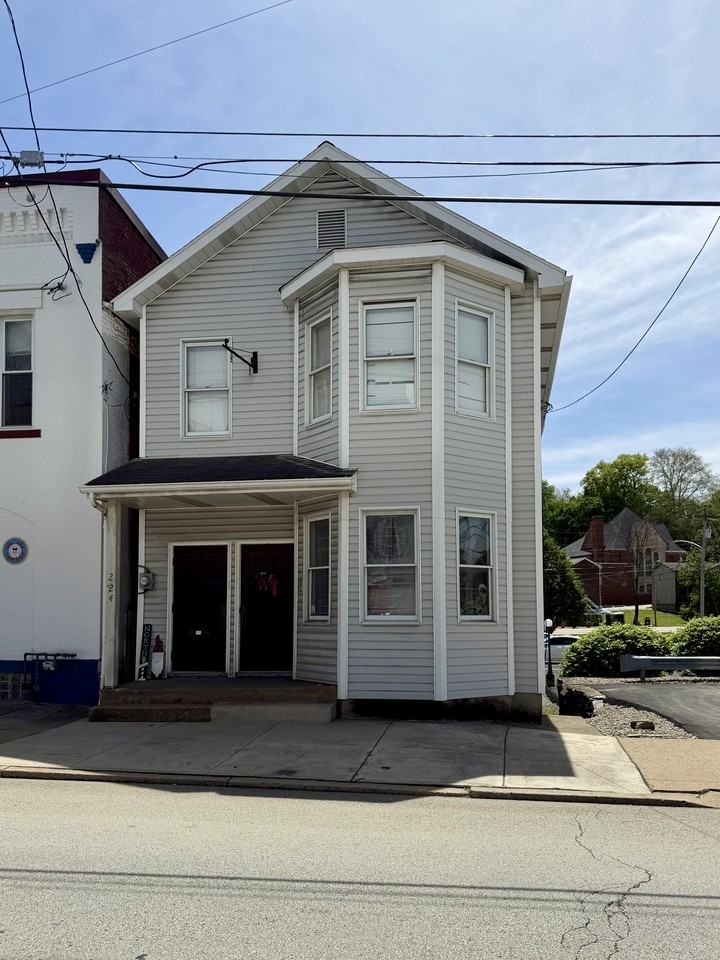 224 W Otterman St #1
