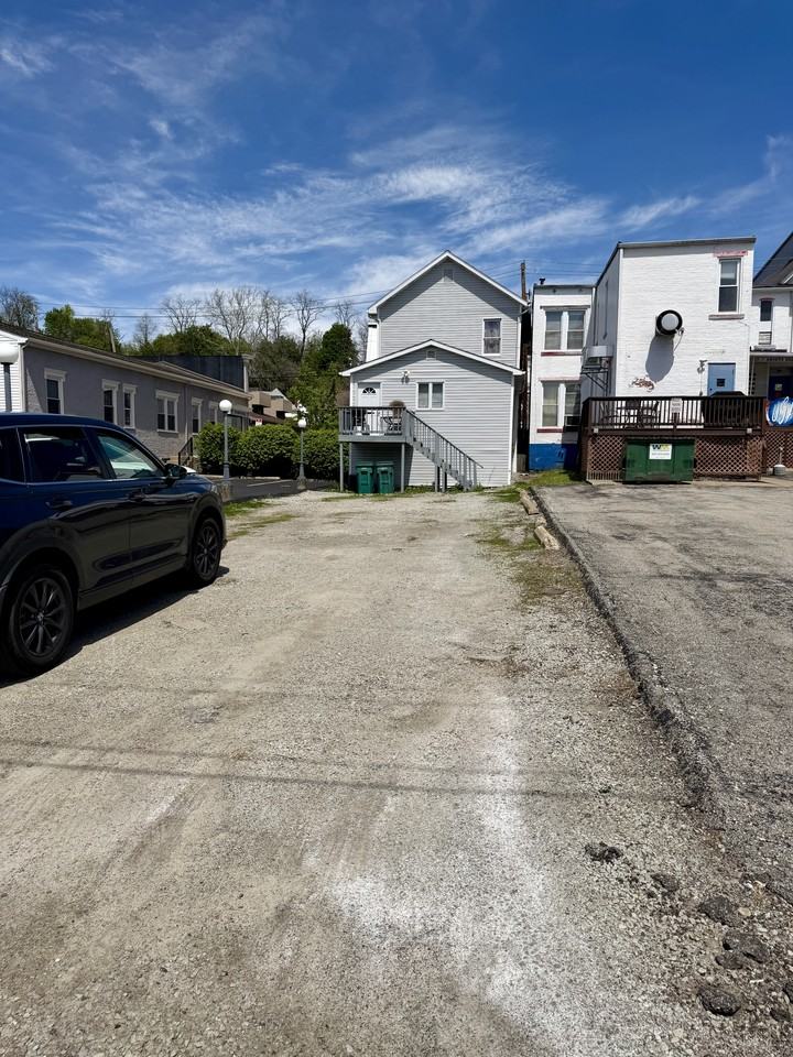 224 W Otterman St #1 - Photo 2 of 41