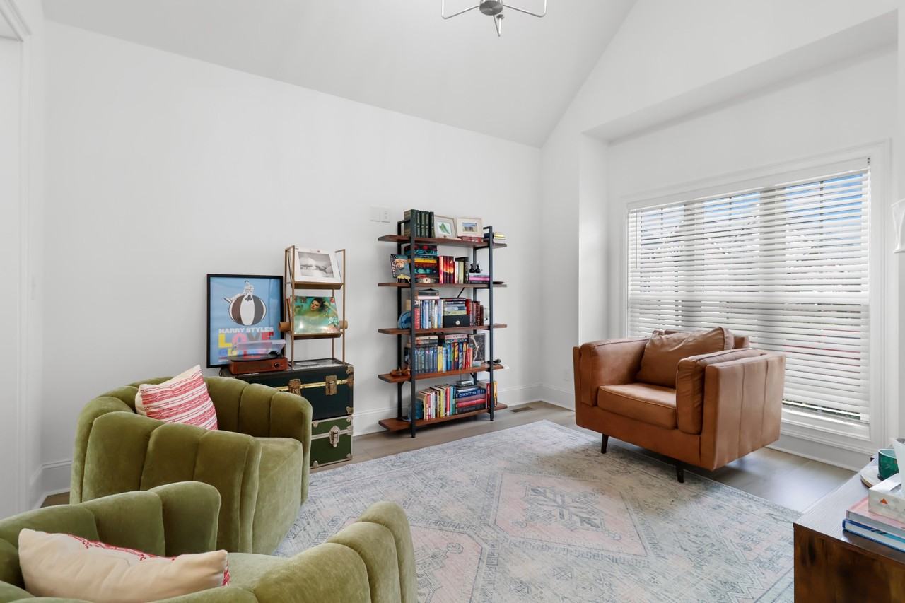 276 Bluebell Dr #1 - Photo 7 of 42