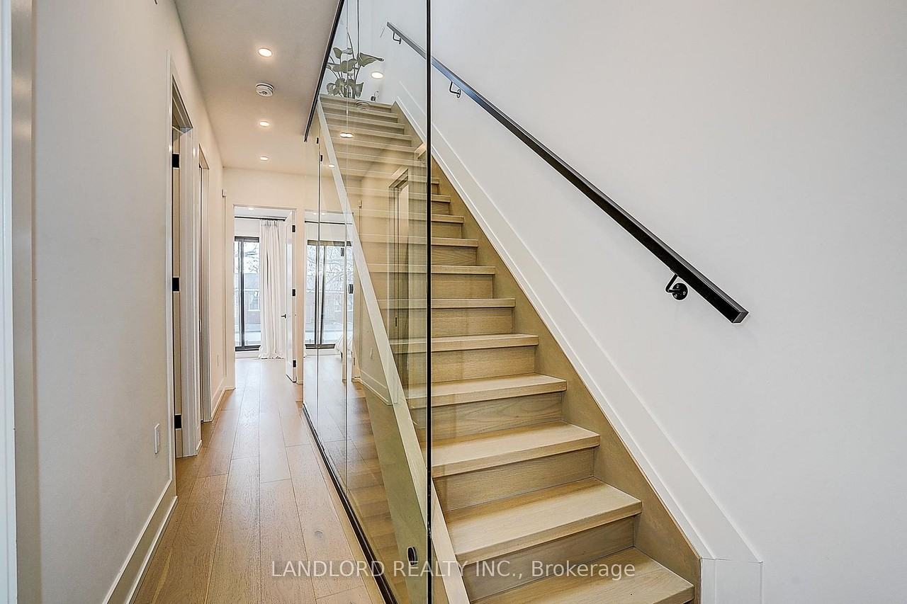 21 Shudell Avenue - Photo 6 of 36