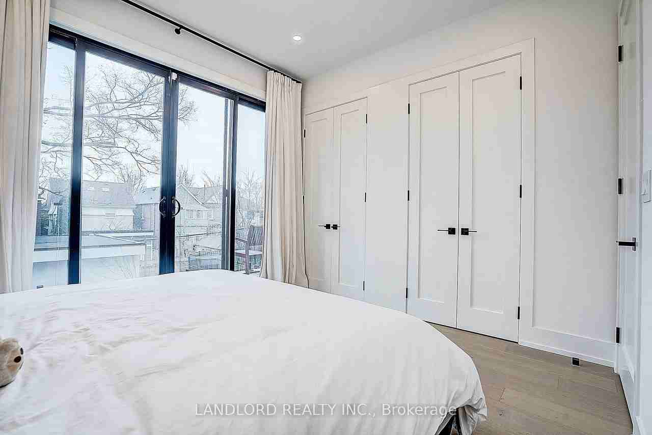 21 Shudell Avenue - Photo 8