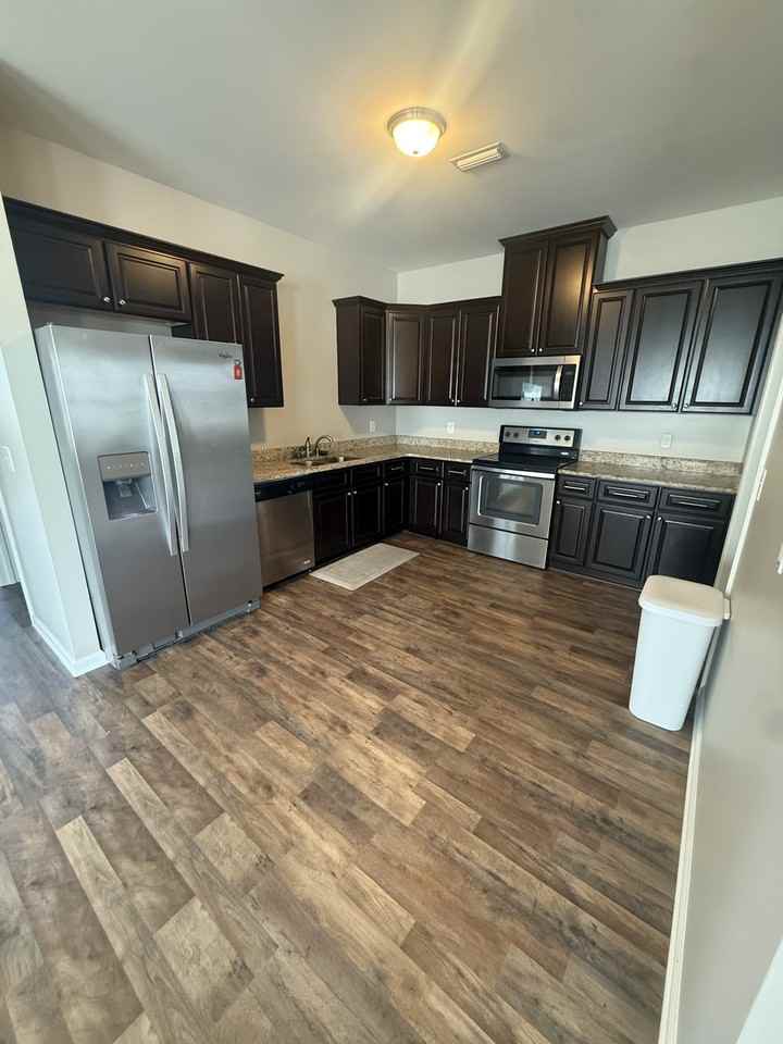 124 Heyward Dr #1 - Photo 2 of 22