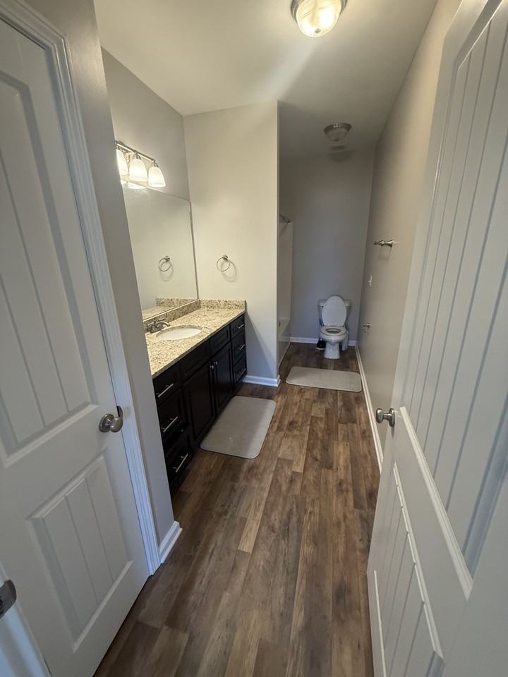 124 Heyward Dr #1 - Photo 3 of 22