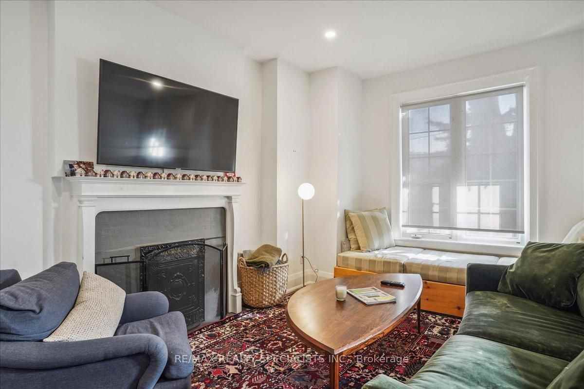 129 Riverdale Avenue - Photo 4 of 25