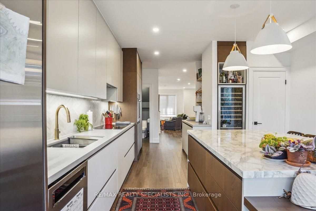 129 Riverdale Avenue - Photo 7 of 25