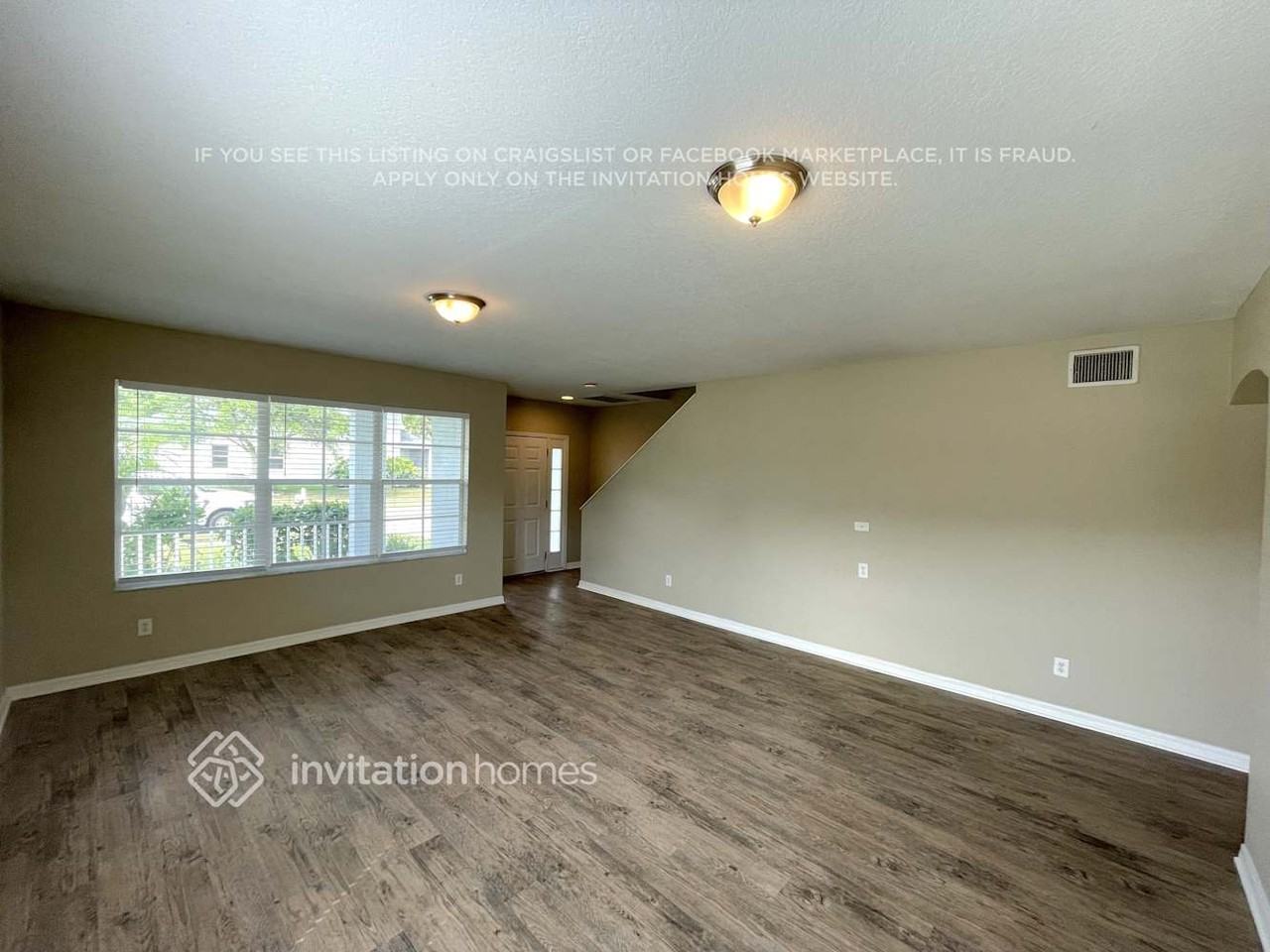 32440 Spring Corral Ct - Photo 2 of 16