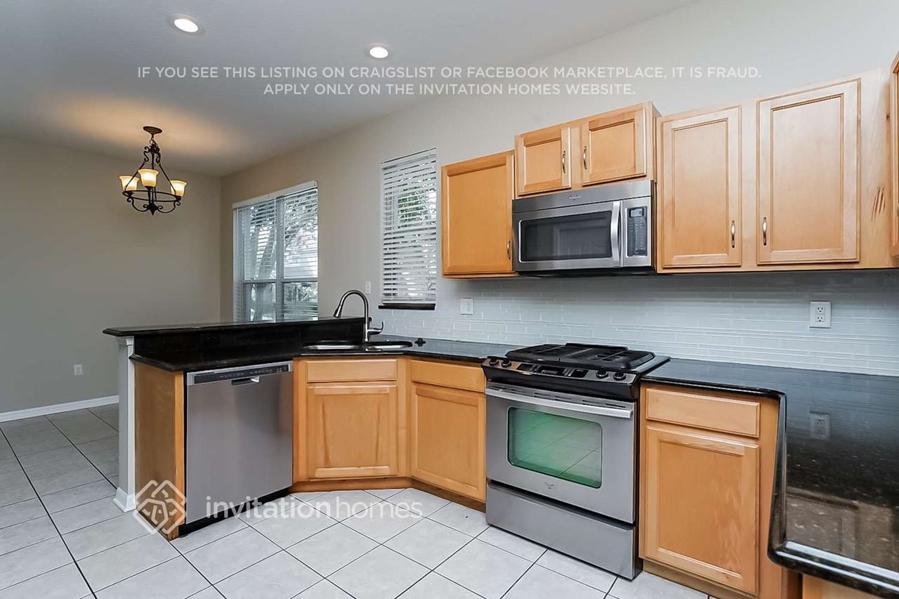 10508 Marlington Pl - Photo 5 of 16