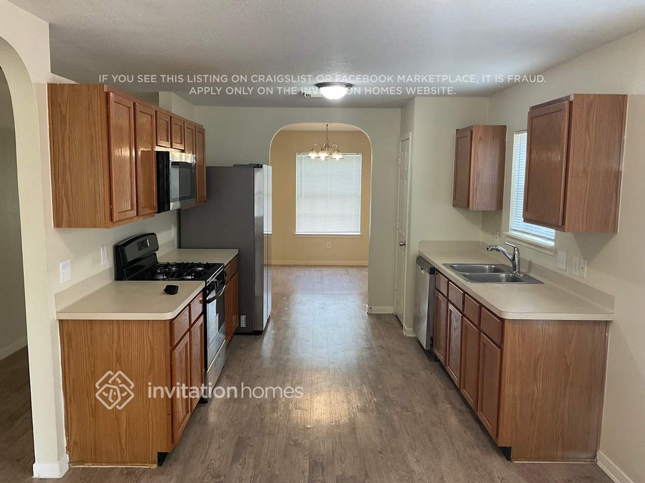 17306 Meria Coves Dr - Photo 3 of 11