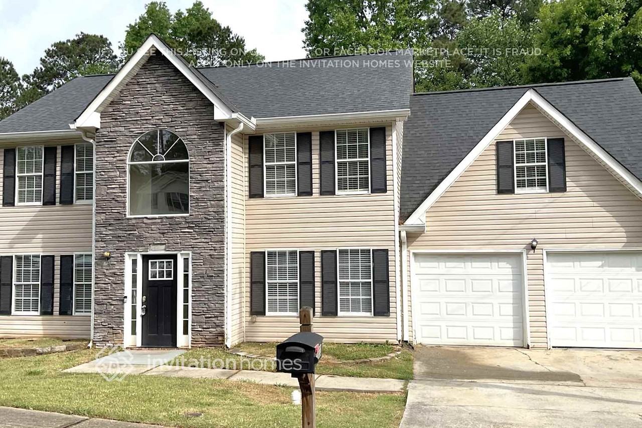 5822 Wellborn Creek Dr