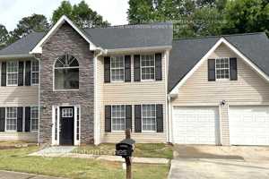 featured image of 5822 Wellborn Creek Dr