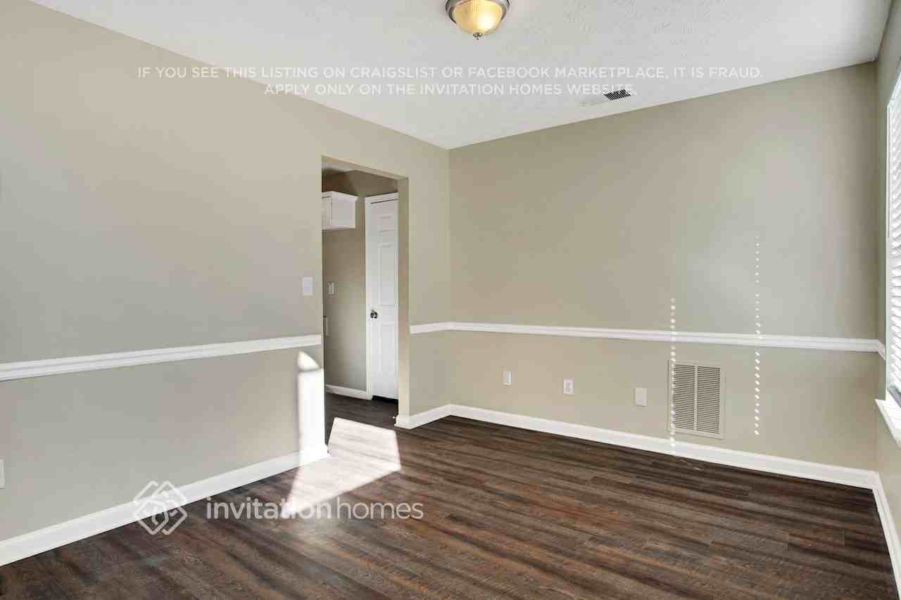 5822 Wellborn Creek Dr - Photo 4 of 22