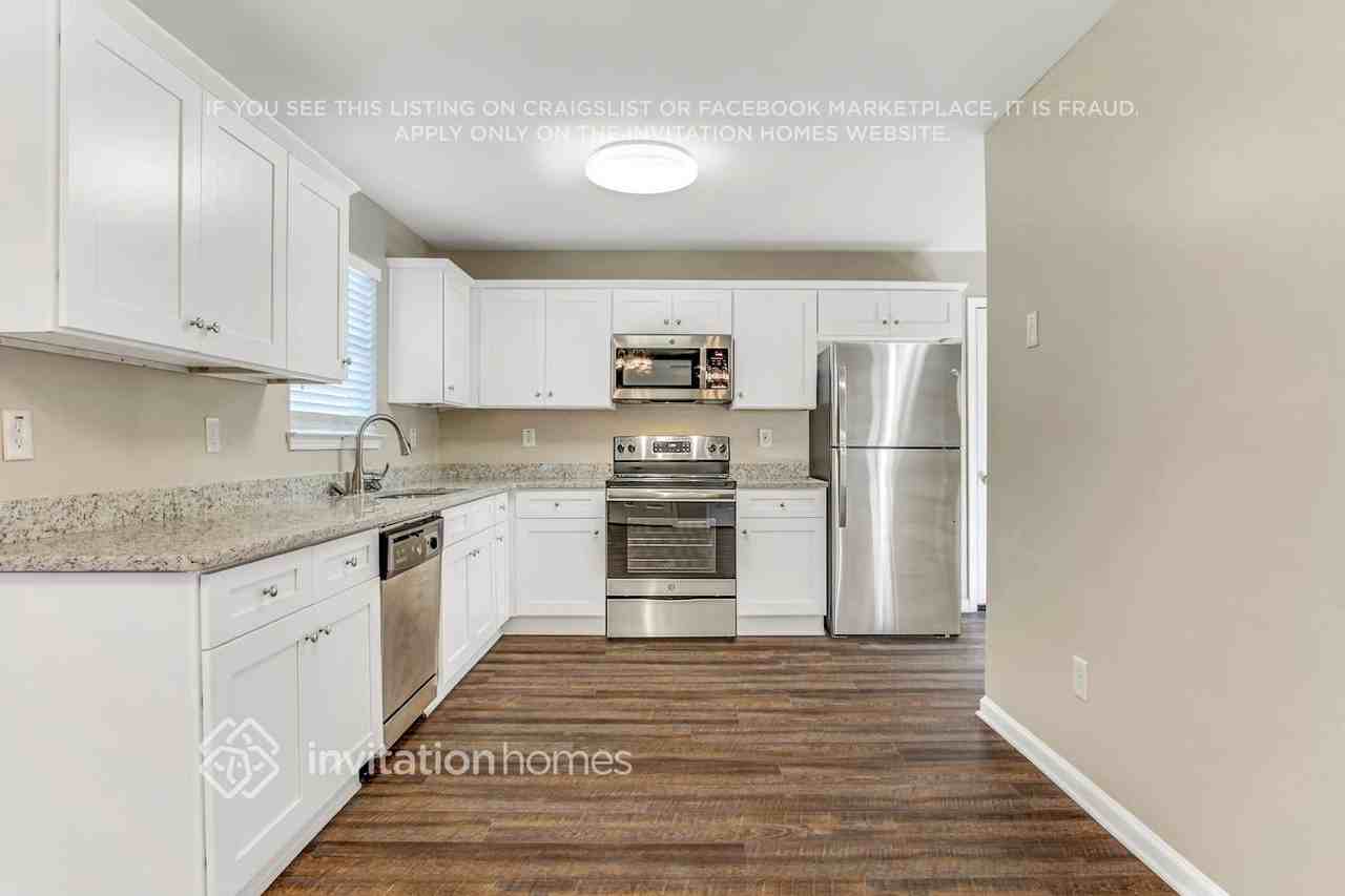 5822 Wellborn Creek Dr - Photo 7 of 22