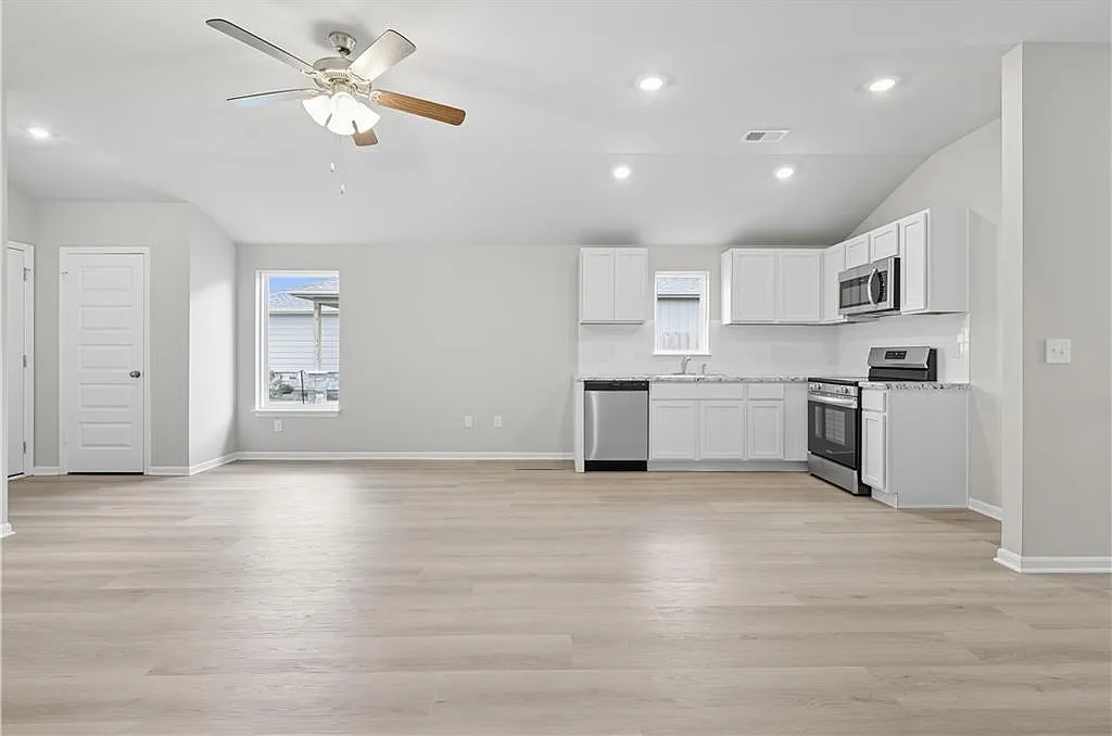 20368 W 194th Ter #1 - Photo 2 of 12