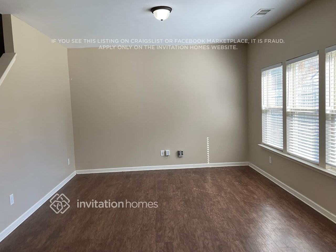 1896 Logan Ridge Cir - Photo 2 of 11