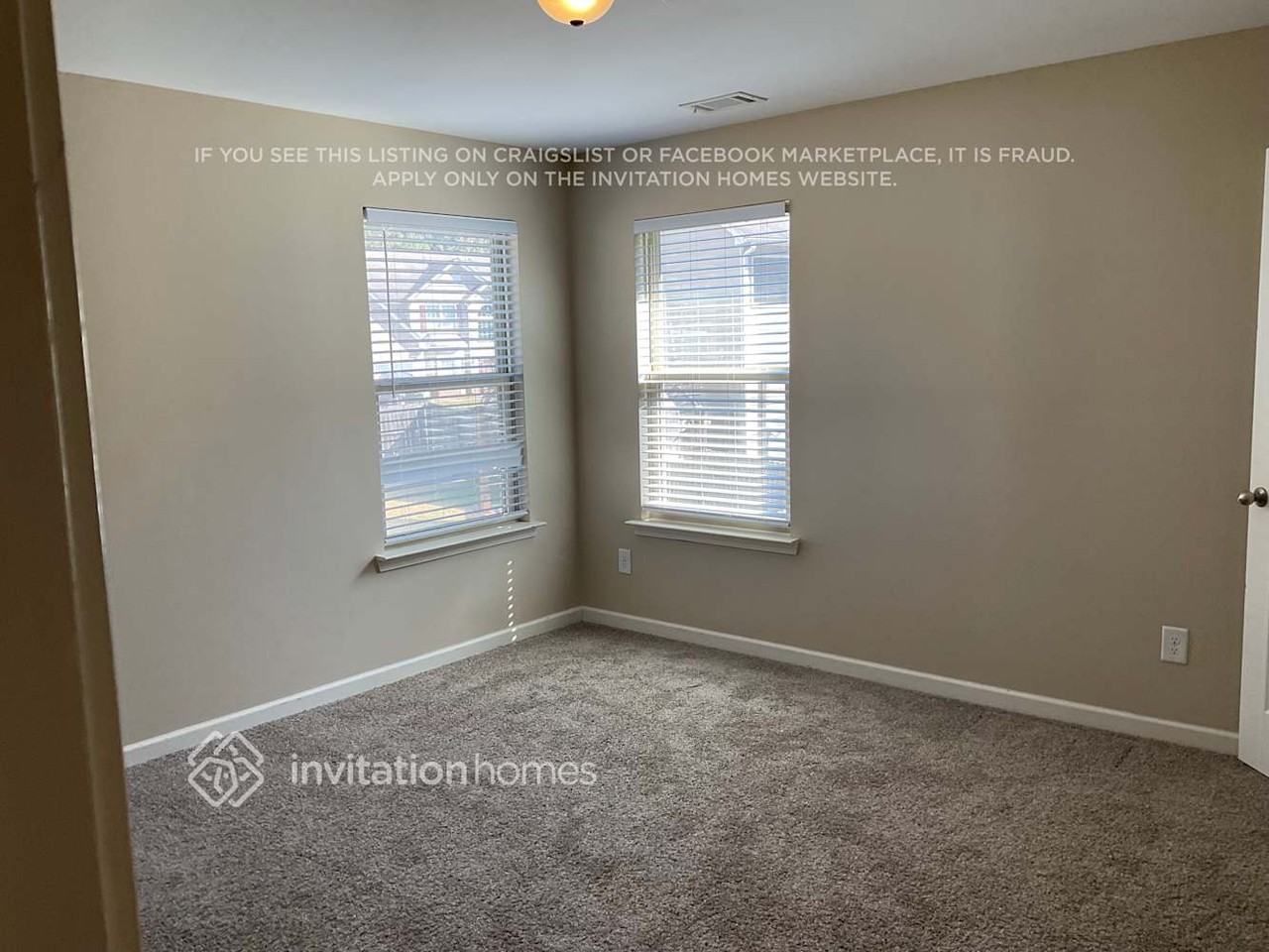 1896 Logan Ridge Cir - Photo 7 of 11