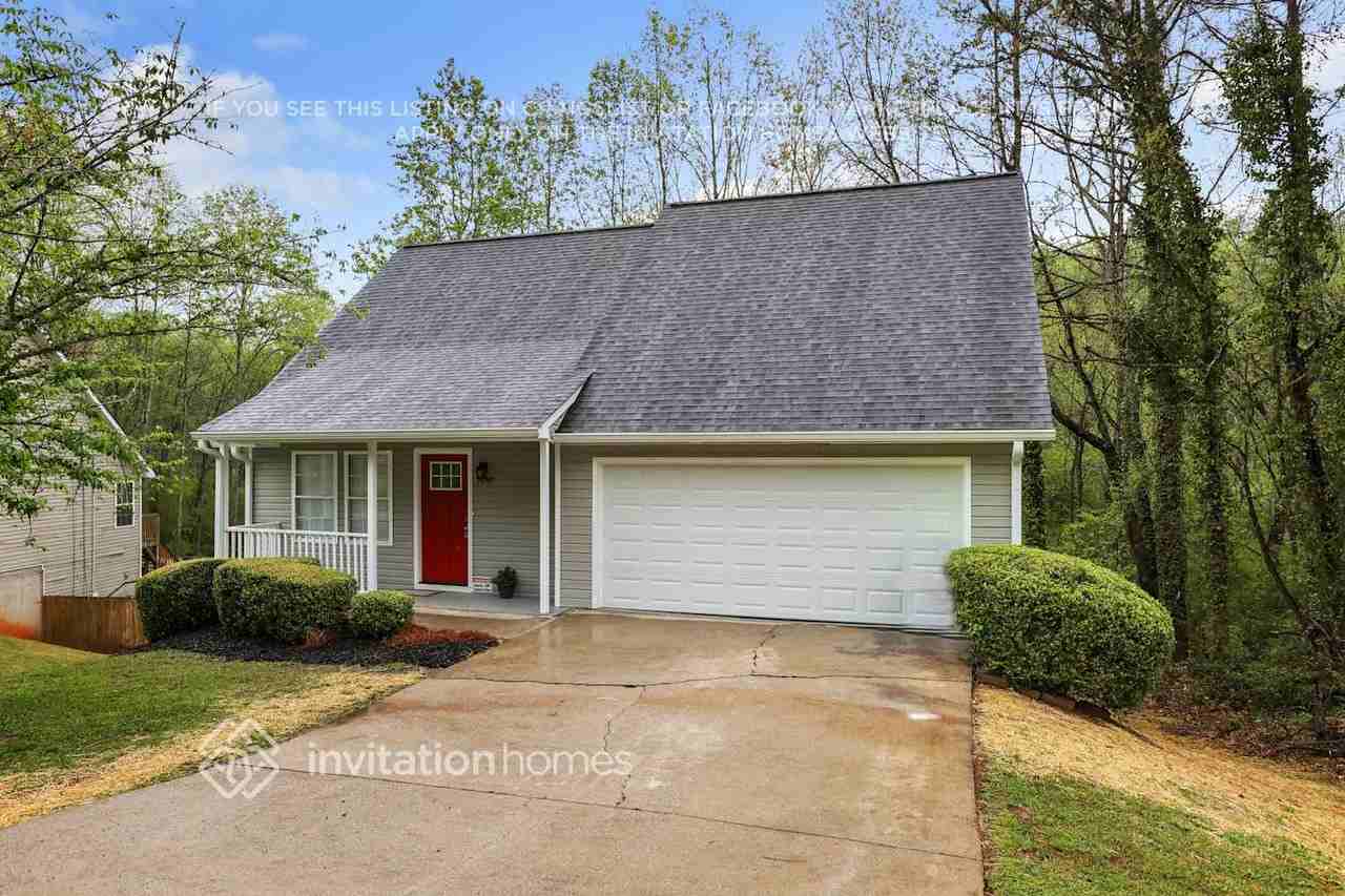 7097 Stonecreek Dr - Photo 2 of 27