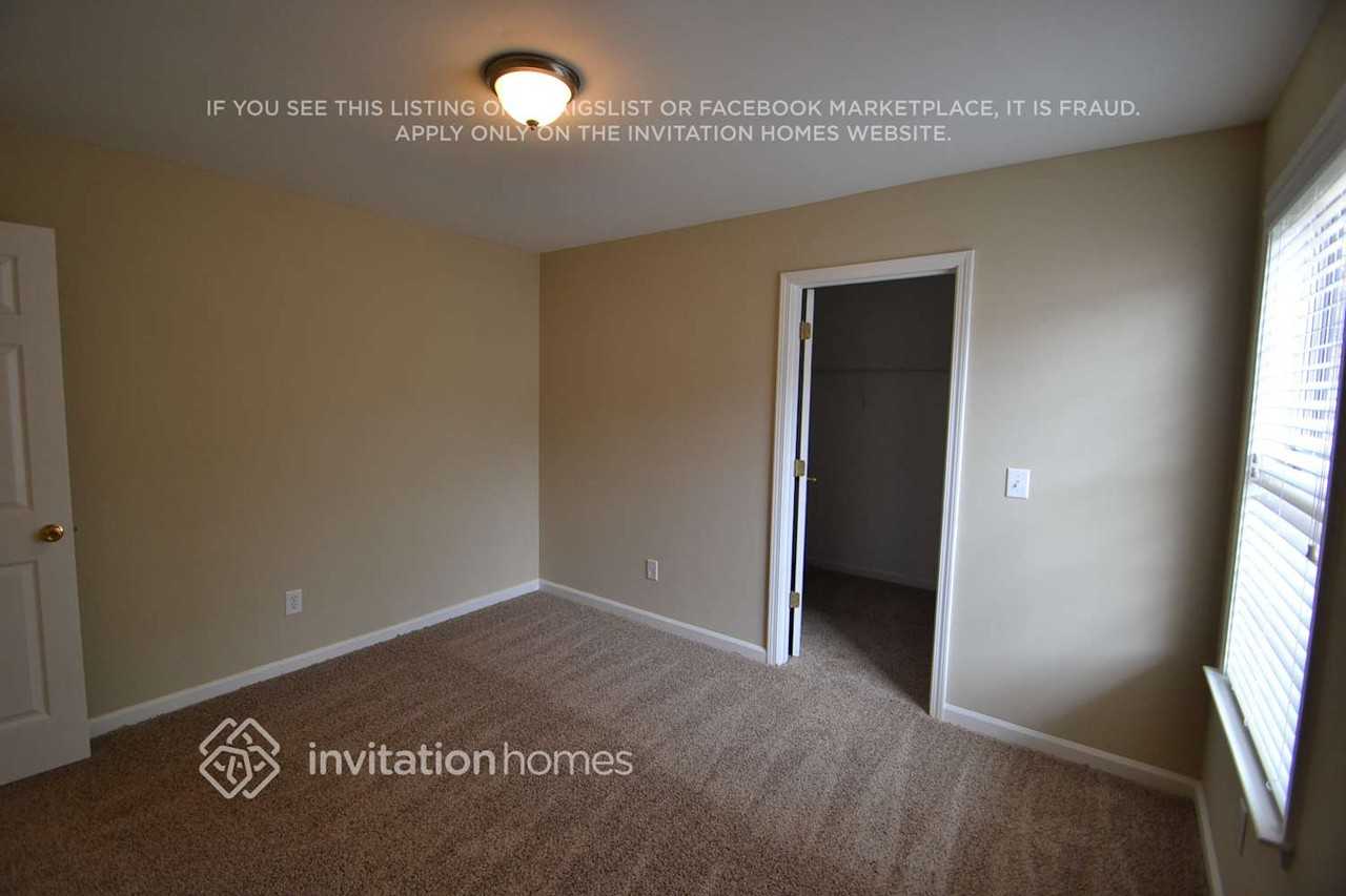 1116 Short Line Ct - Photo 5 of 8