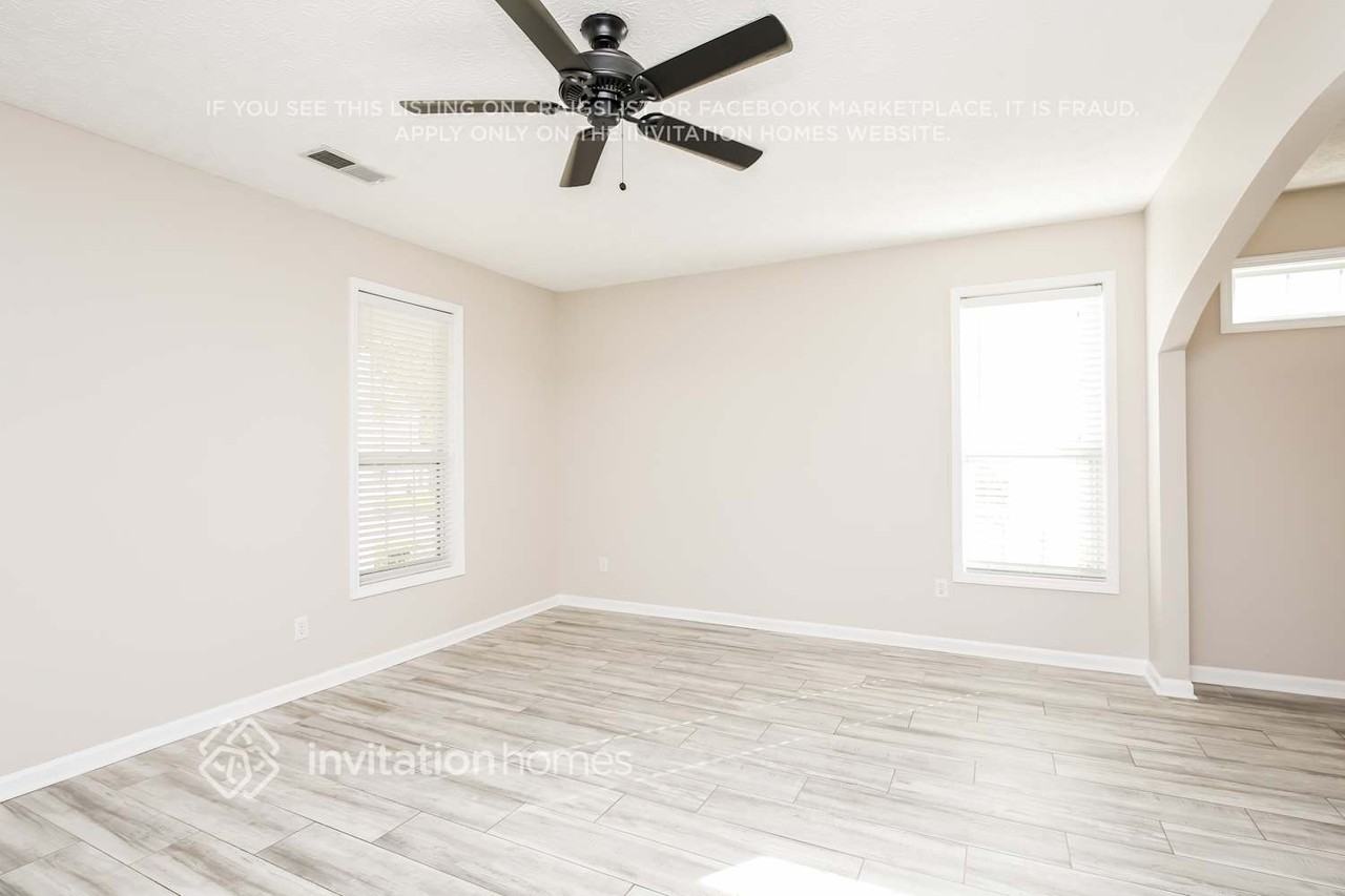 307 Summerstone Ct - Photo 4 of 16