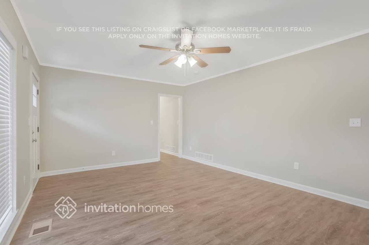 2145 Green Forrest Dr - Photo 4 of 22