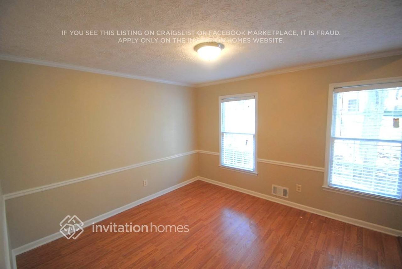 2440 Bob Bettis Rd - Photo 3 of 10