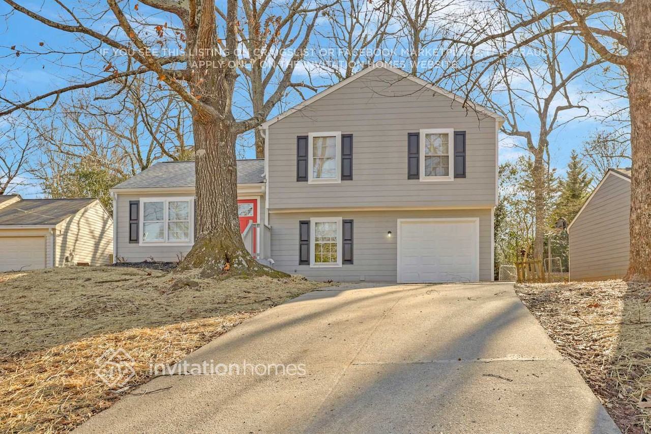 4621 High Collier Walk - Photo 2 of 23