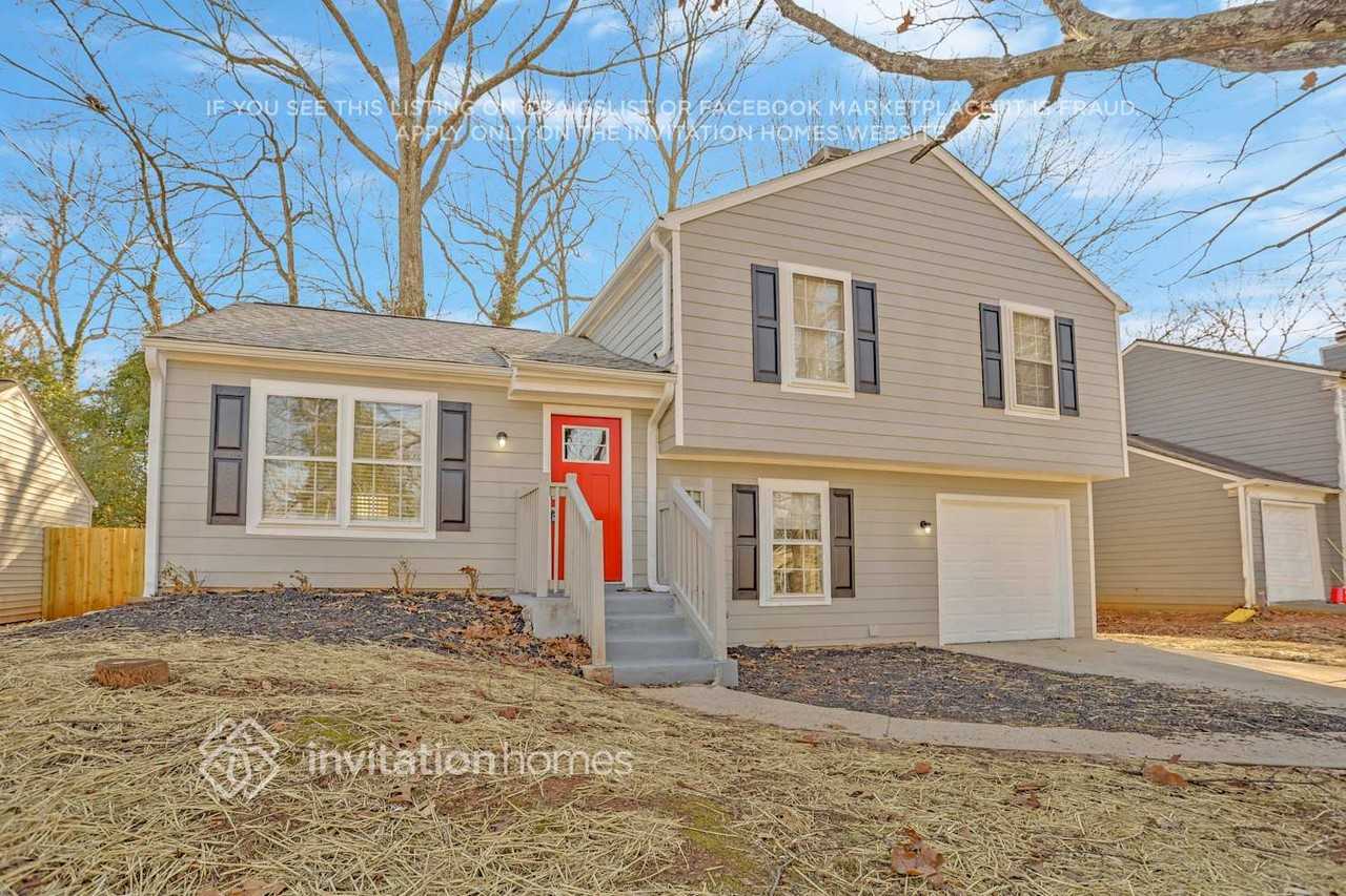 4621 High Collier Walk - Photo 4 of 23
