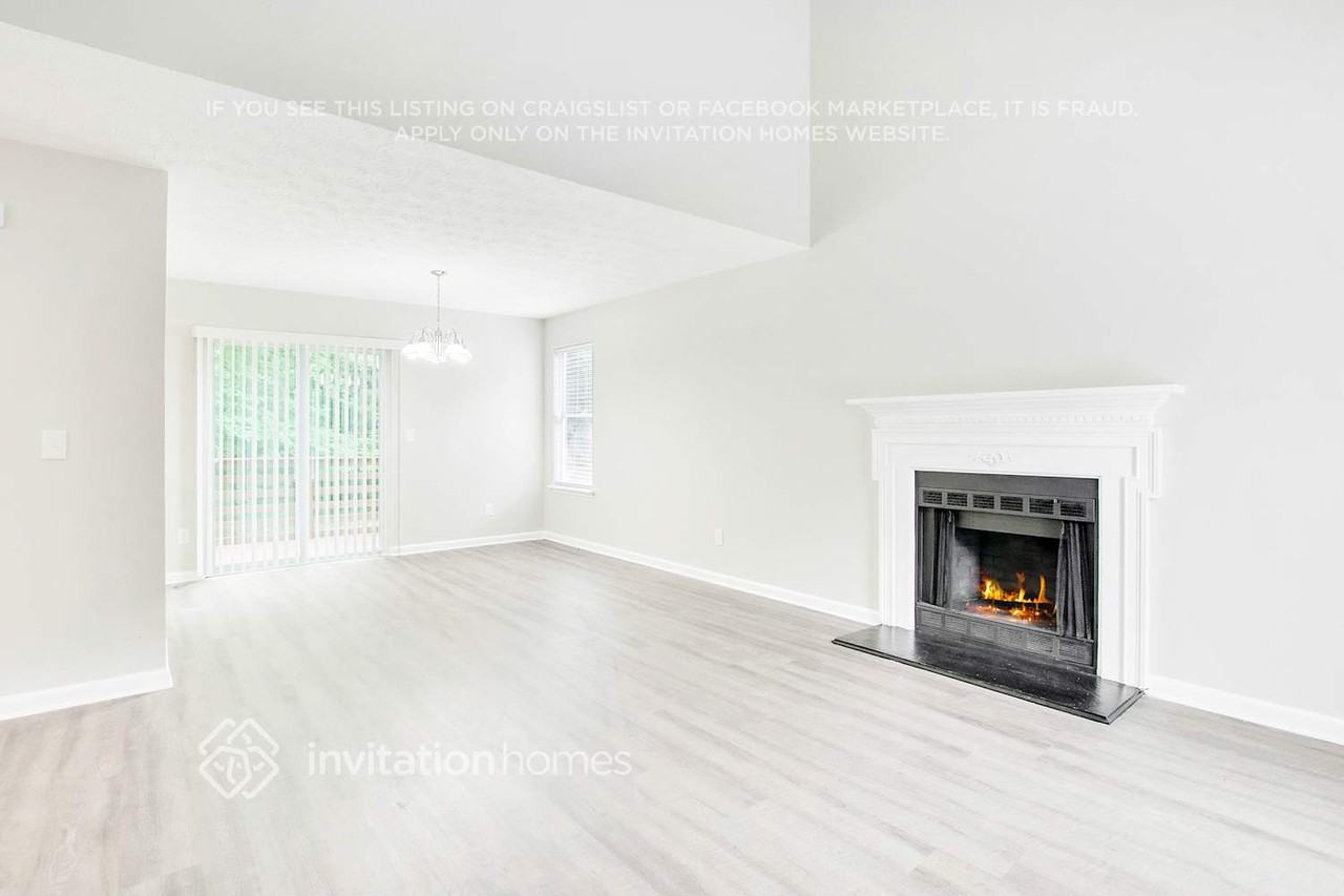 5130 Forest Downs Ln - Photo 4 of 26
